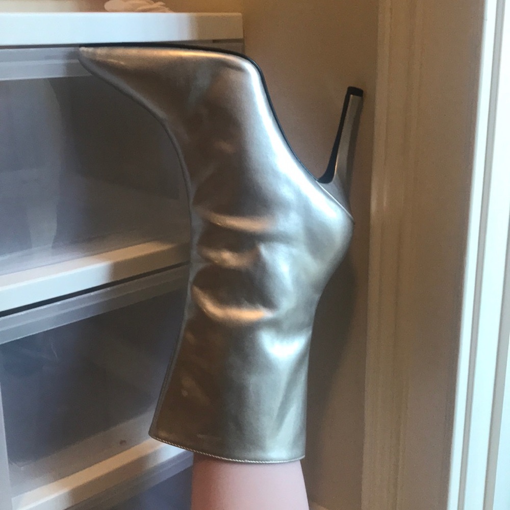 Vintage Foh Frederick’s Of Hollywood Silver Boots